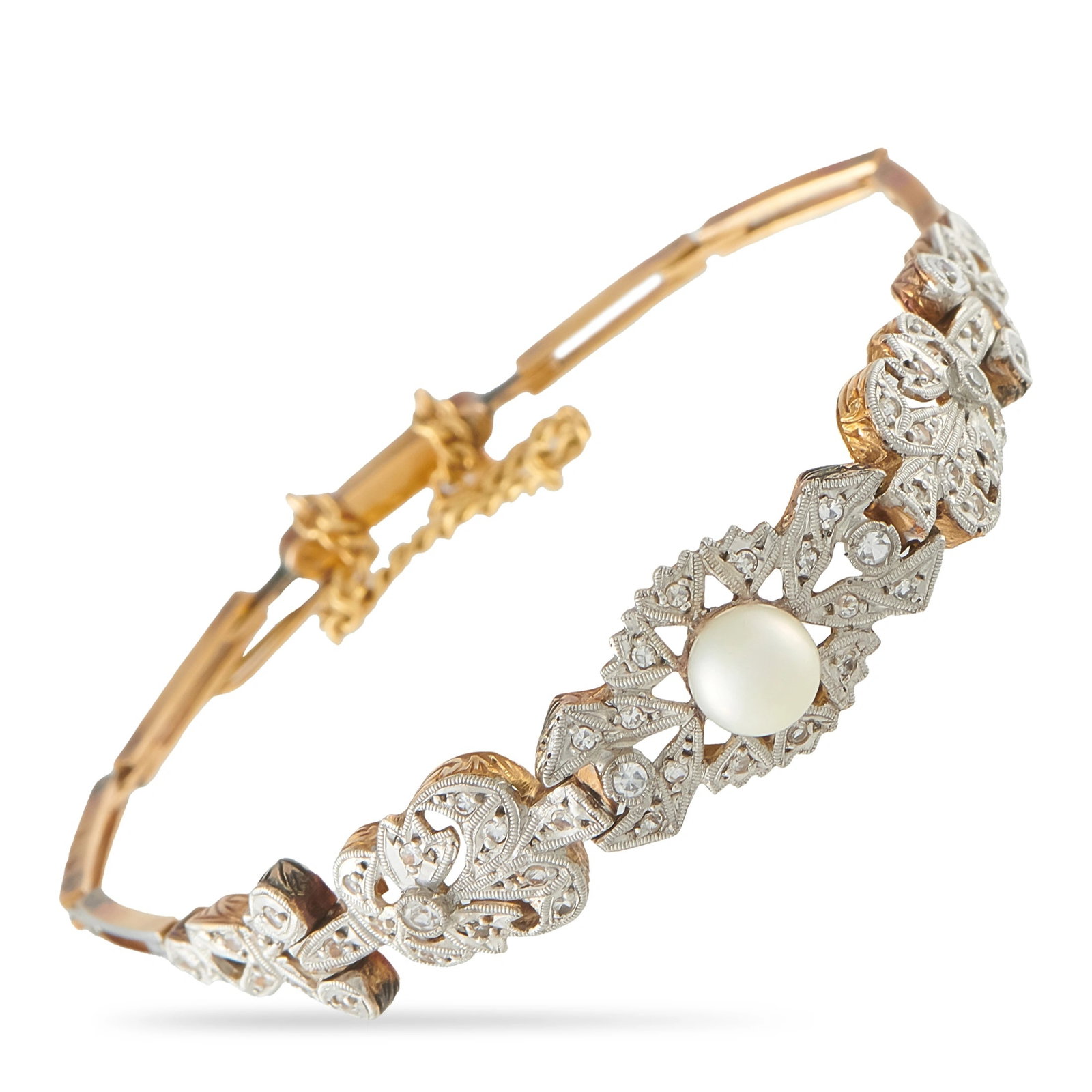 14K Yellow Gold 0.30ct Diamond Pearl Bracelet: This estate 14K yellow gold bracelet features an intricate filigree design in a two-tone finish, accented with round brilliant-cut diamonds totaling approximately 0.30 carats and centered by a lustrou