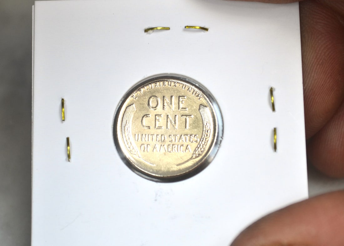 1943 Steel Penny in Coin Case -- Uncirculated? - 2
