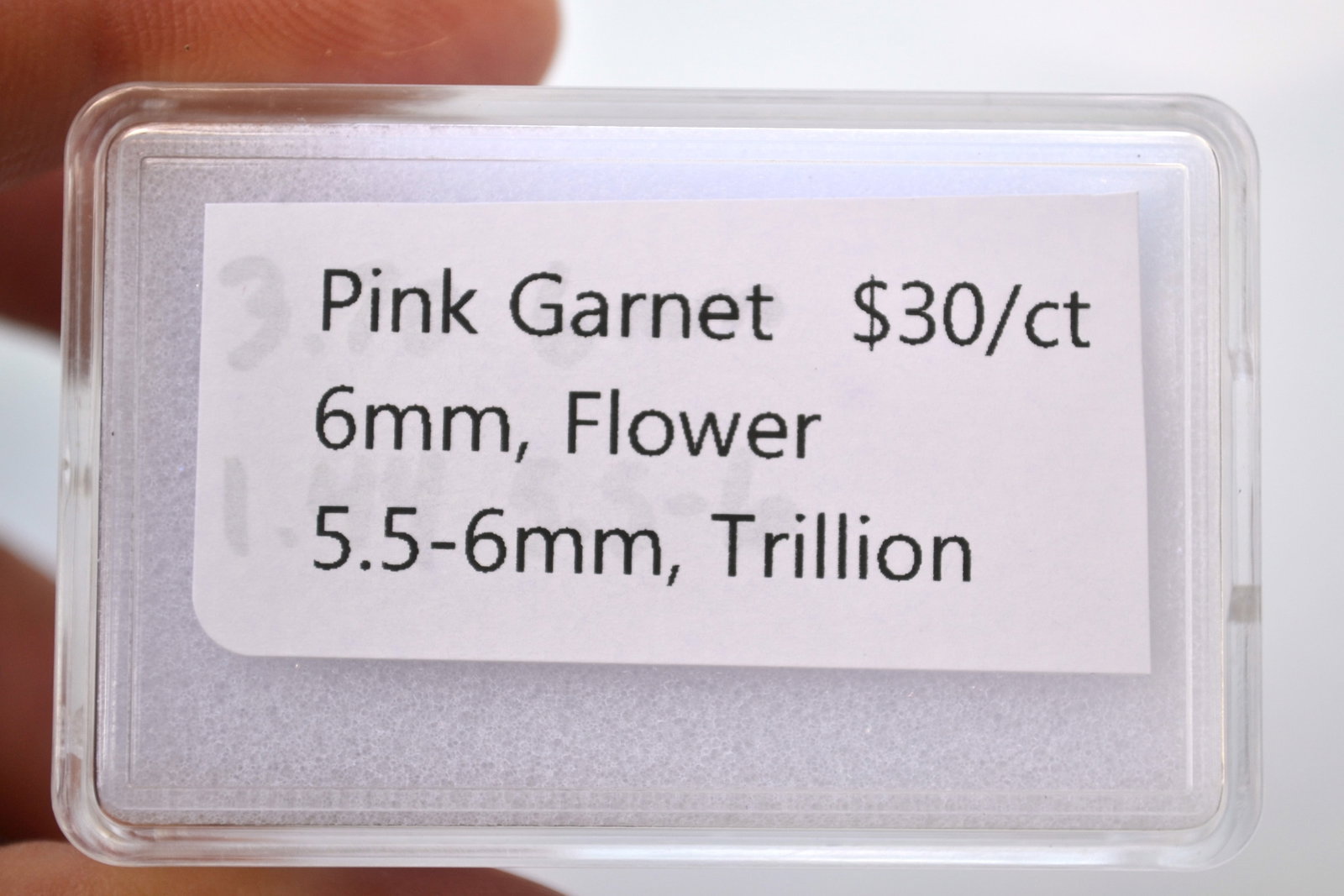 5.14 Carats of Jewelry Grade Pink Garnet - 3