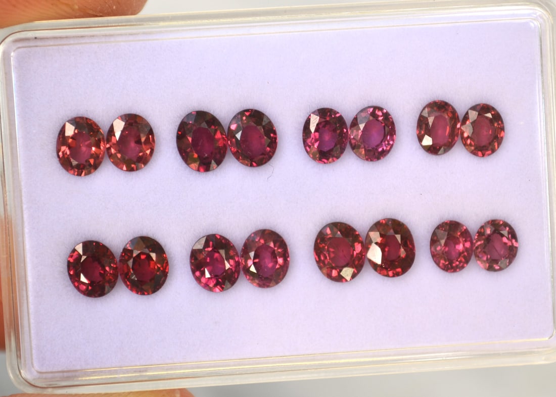 12.40 Carats of Jewelry Grade Rhodolite Garnet Matched Pairs - 2