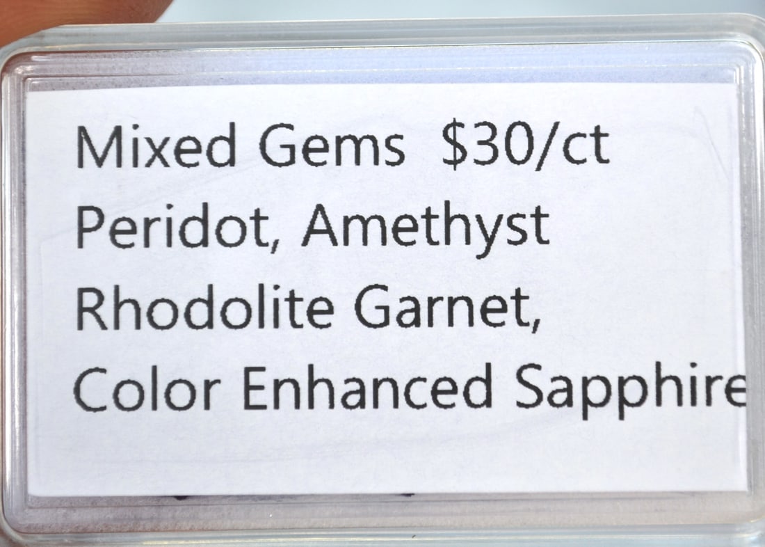 9.85 Carats of Jewelry Grade Mixed Gems - 3