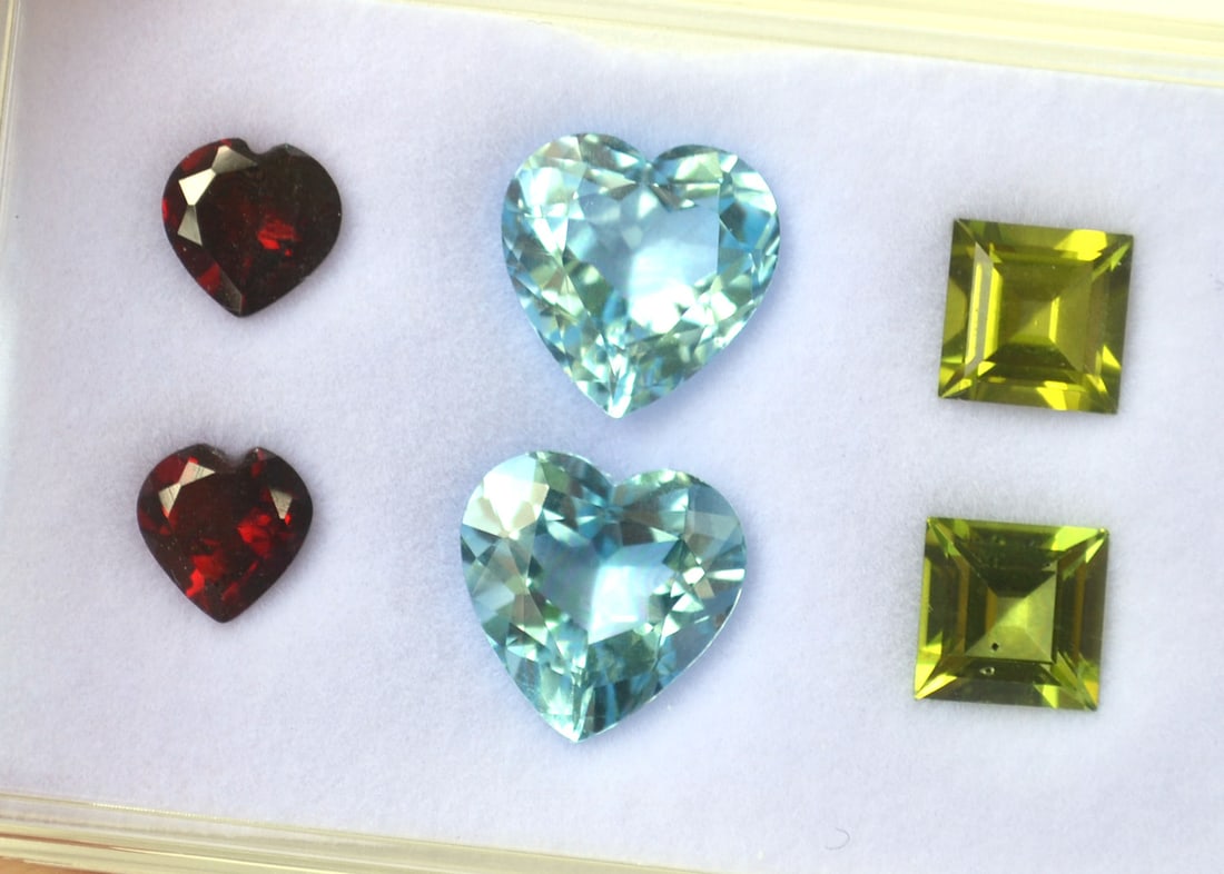 16.53 Carat Set of Matched Pairs of Jewelry Grade Gems - 2