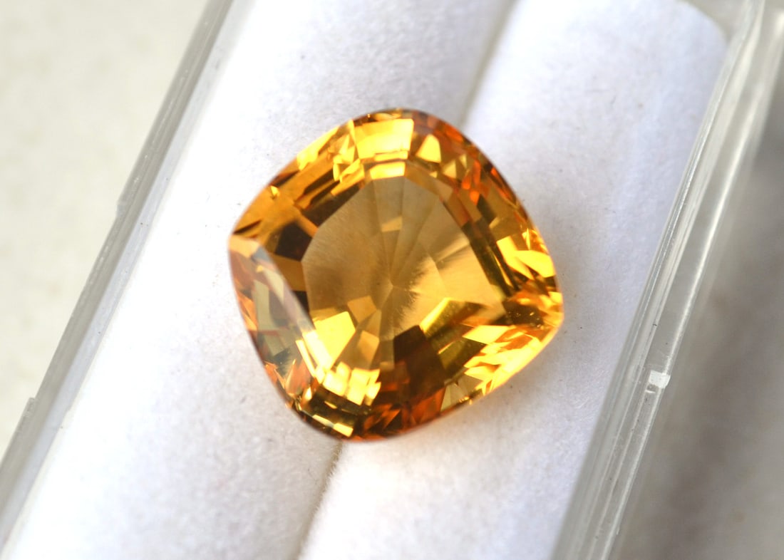 8.55 Carat Fancy Marquise Cut Citrine - 4