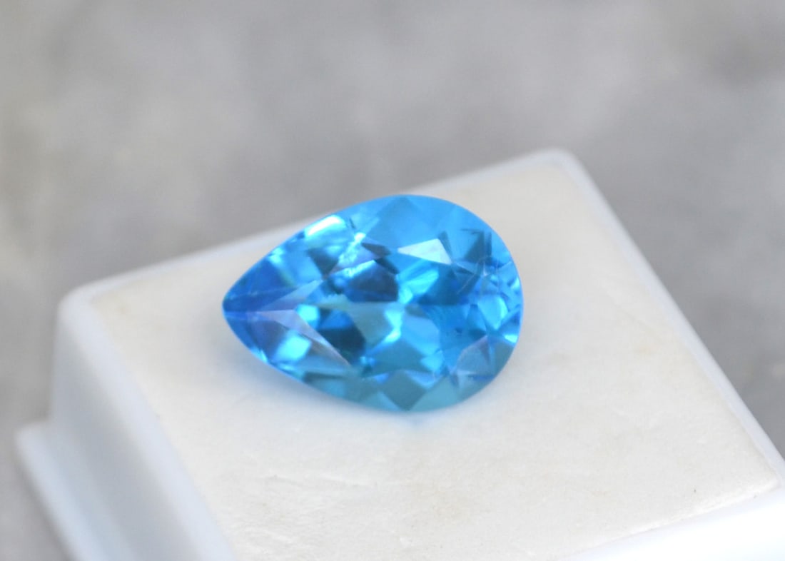 13.43 Carat Pear Cut Swiss Blue Topaz - 4