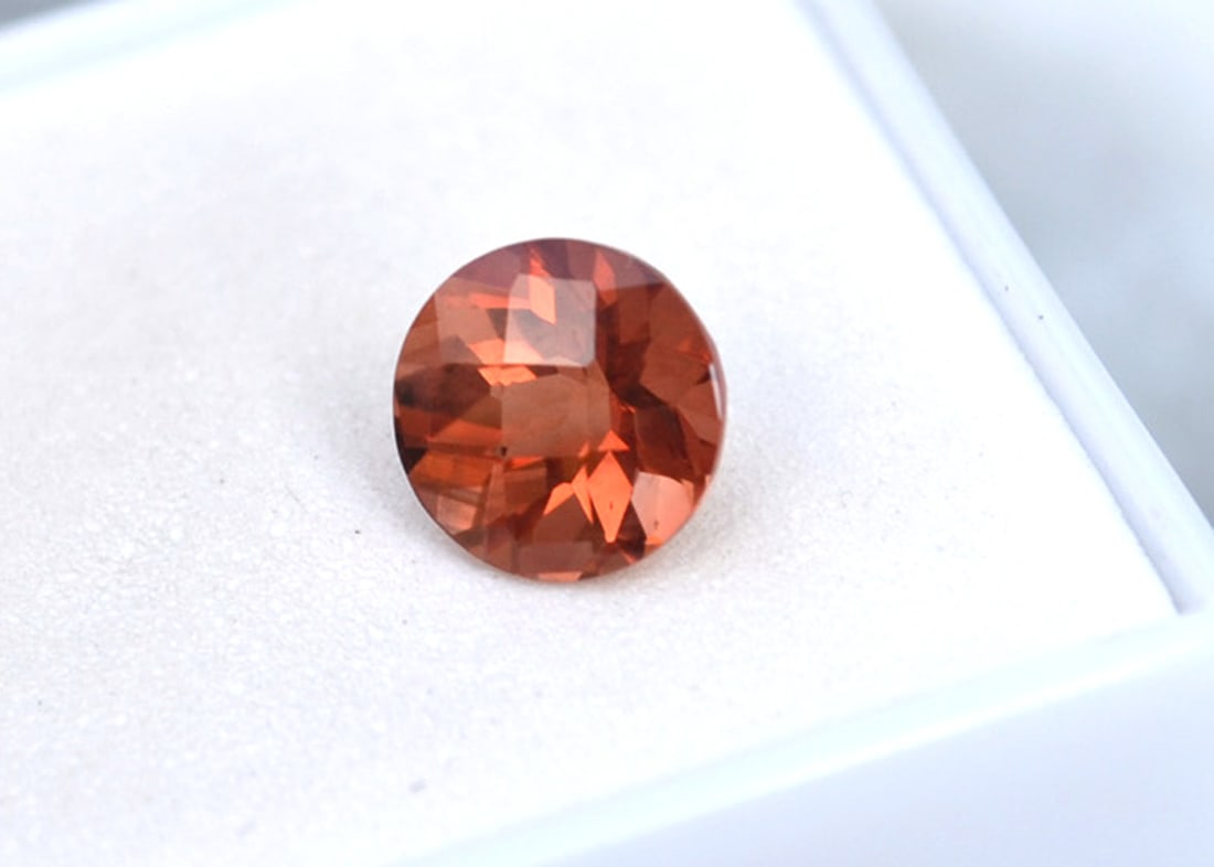 1.76 Carat Round Checkerboard Cut Peachy Red Sunstone - 2