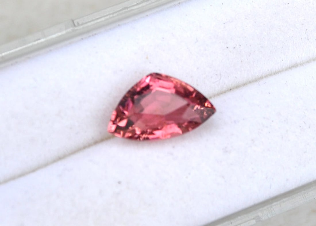 1.91 Carat Fancy Wedge Cut Pink Tourmaline - 3