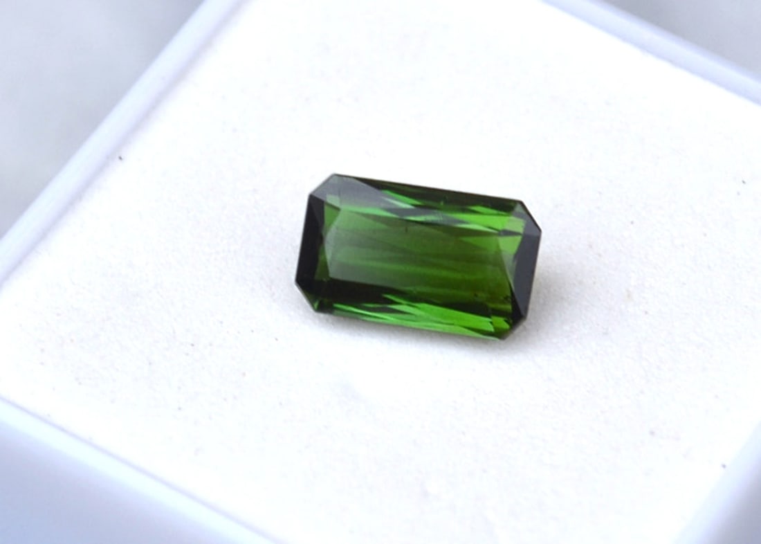2.44 Carat Scissor Cut Tourmaline - 2
