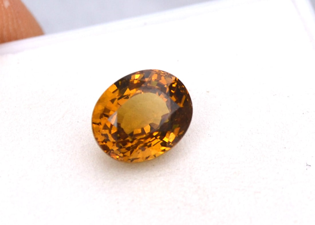 3.13 Carat Oval Cut Yellow Grossular Garnet - 2