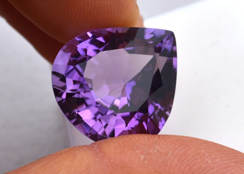 21.20 Carat Pear Cut Amethyst with Independent Wholesale Appraisal - 3