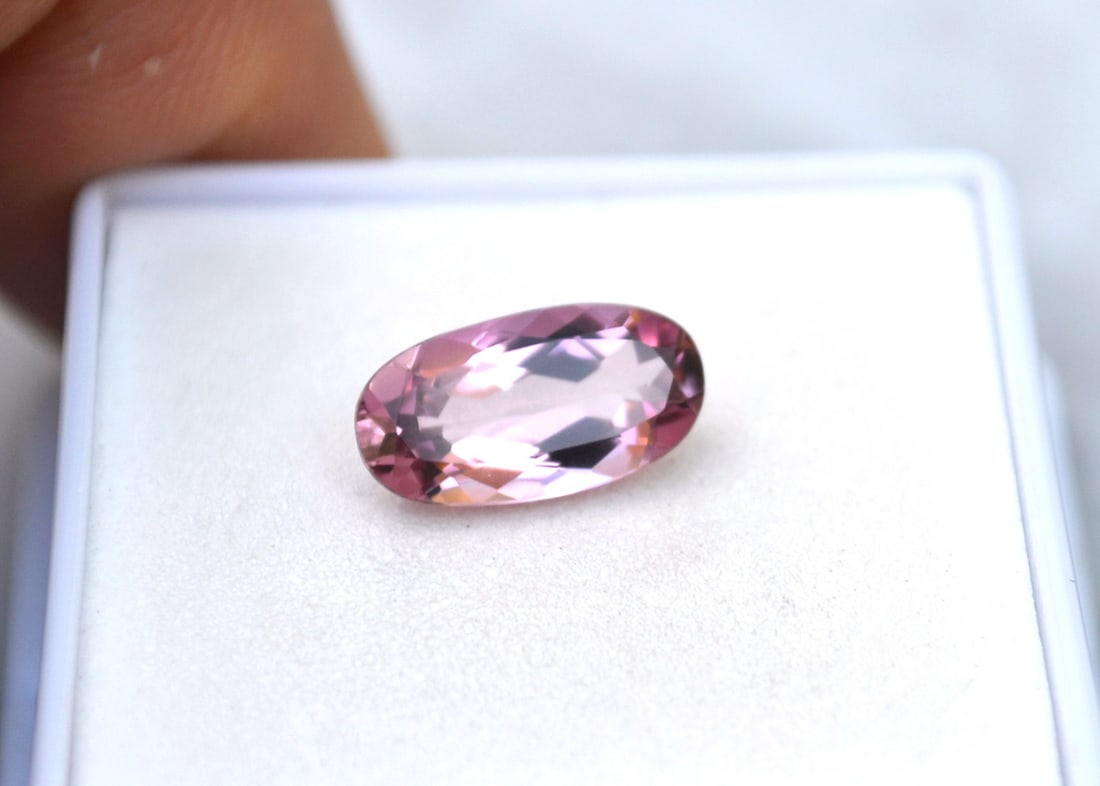 2.38 Carat Oval Cut Pink Tourmaline - 2