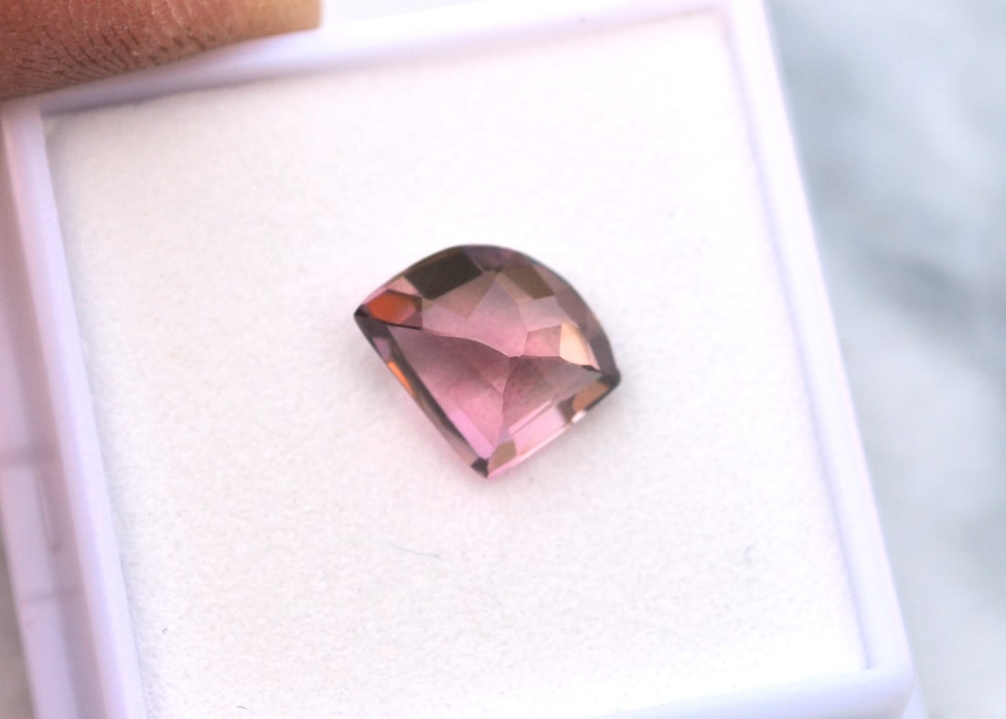 4.10 Carat Fancy Checkerboard Wedge Cut Pink Tourmaline - 4