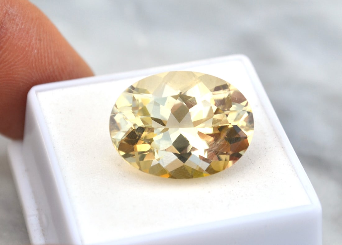 17.98 Carat Oval Cut Mexican Bytownite: Beautiful example of this rare form of gemstone, found primarily in Mexico. Large, clean stone with good color. You won't find a nicer example, expecially at this price. Natural and untreated. Most ge