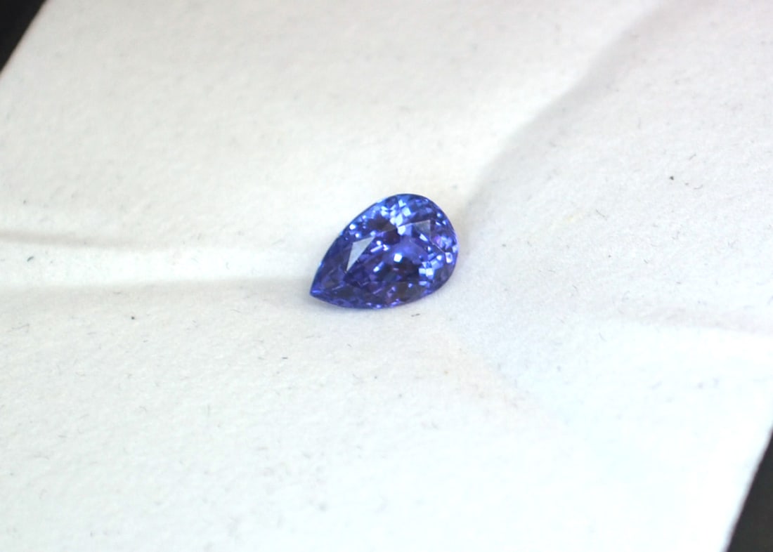 2.06 Carat Pear Cut Tanzanite: Absolutely stunning Tanzanite. Perfect in every way. Top quality color, cutting and clarity. This stone would easily sell for well over $1,000 in a jewelry store. Natural stone but gently heated to