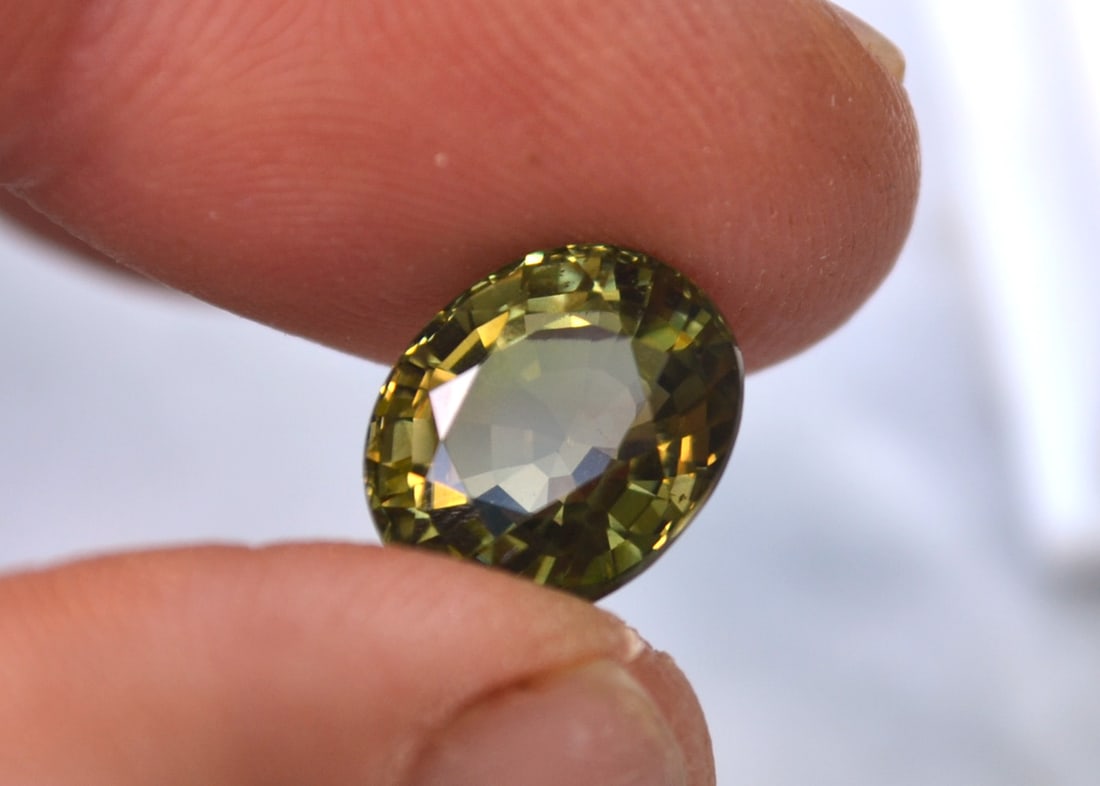 6.06 Carat Oval Cut Tourmaline: Fantastic Tourmaline. Perfect in every way. This stone just pops! You won't be disappointed, especially at this opening bid. Natural and untreated. For Proxibid bidders, shipping is a flat rate of $6,