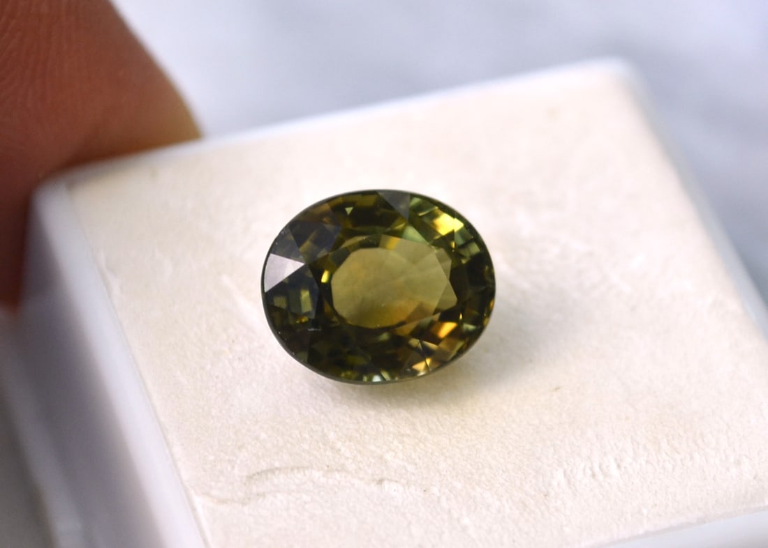 6.06 Carat Oval Cut Tourmaline - 3