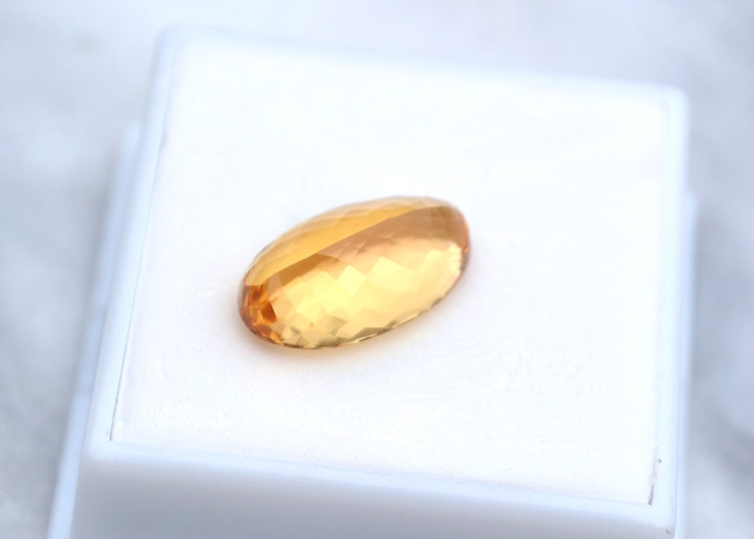 7.32 Carat Old Stock Oval Cut Imperial Topaz with 16 Page Appraisal Dossier - 3