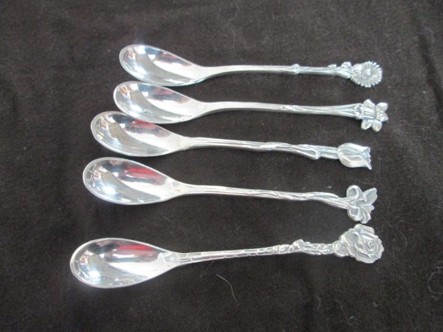 Five Silverplated Holland Flower Blossom Design Demitasse Spoons: 4 1/4" long