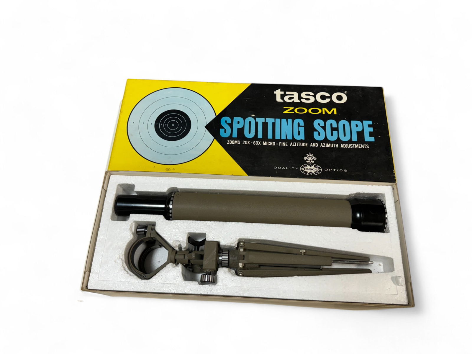 LNIB Tasco Zoom #18TAZ 20-60x60 Spotting Scope (1 of 3)