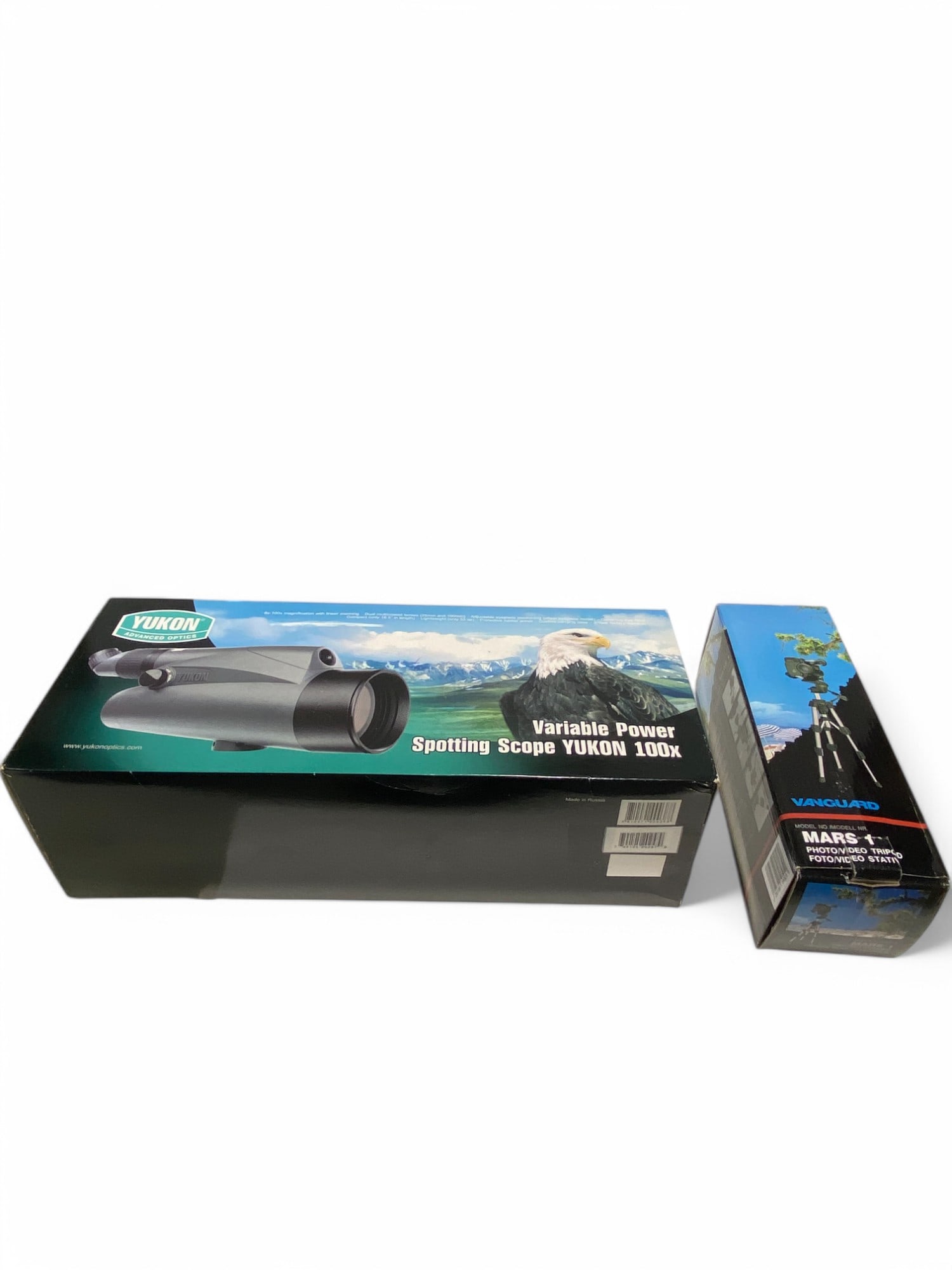Yukon Advanced Optics Variable Power Yukon 100x Spotting Scope and Vanguard Mars 1 Tripod (1 of 17)