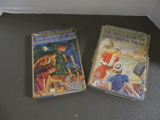 2 Vintage 1940s Nancy Drew Mystery Stories Books: see pictures and preview for selection and condition