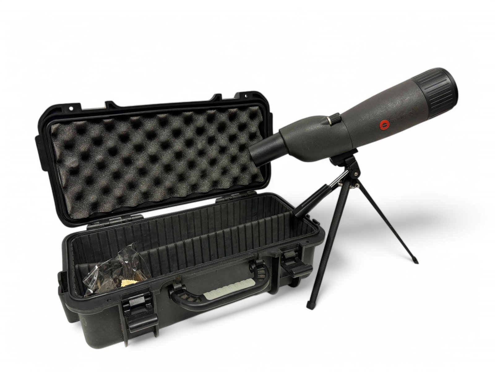 Excellent SimmonsPROSPORT 20-60x60mm Spotting Scope in Hard Case: Model 846060P | Comes in a nice hard waterproof case with tripod, lens wipe and the scope itself. Looks new. Optics are crisp and clear. Nice gun range set up