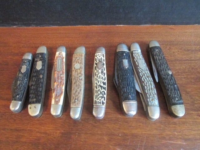 Eight Pocket Knives-Imperial, Craftsman, Boker, Schrade: Some blades are chipped or broken-see pictures and preview for condition