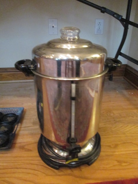 Hamilton Beach 60 Cup Coffee Maker: Model D50065, powers on, Local Pickup Only