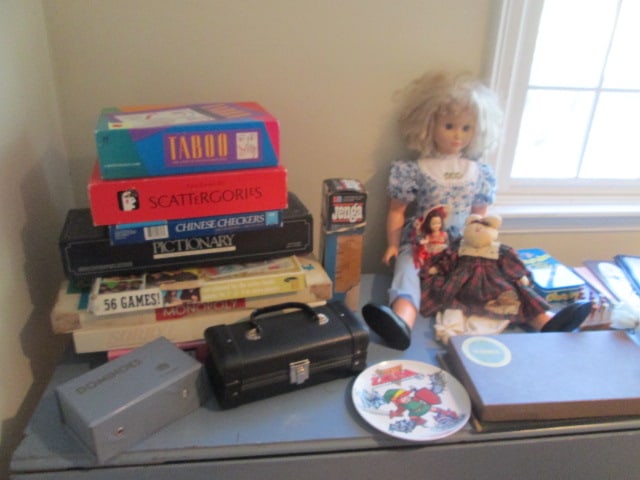 Old Board Games, Toddler Puzzles, Wood Building Blocks, Nintendo "Zelda" (1 of 14)