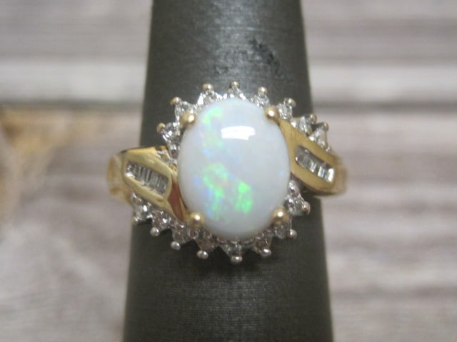 10k Gold Opal and Diamond Ring (1 of 4)