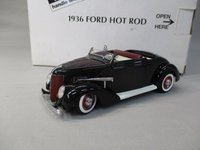 Danbury Mint 1936 Ford Hot Rod (1 of 12)