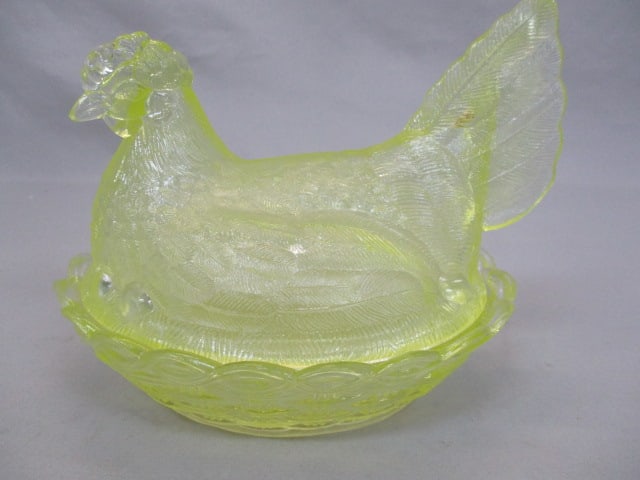 Vintage Vaseline/Uranium Glass Hen on Nest 7" X 6" - Broken on Ruffle Edge: .