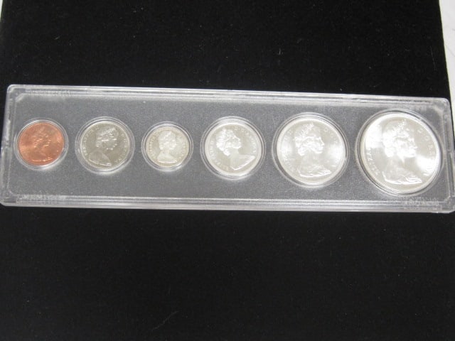 1967 Canada Proof Like Coin Set in case (1 of 3)