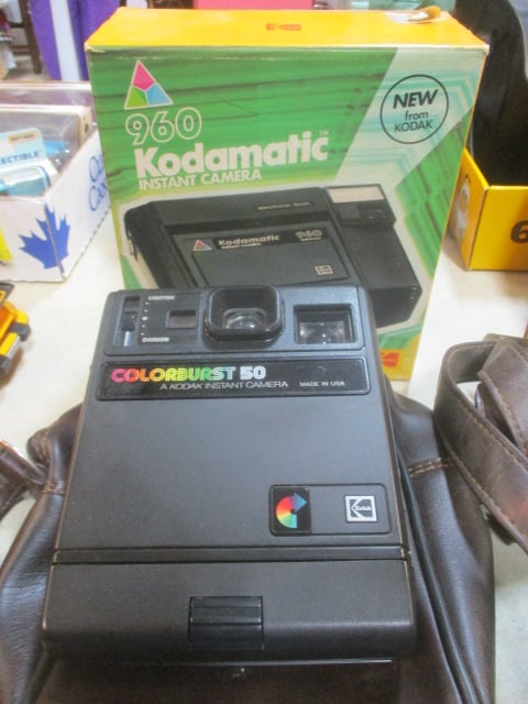 New Old Stock Kodak Kodamatic 960 Instant Camera and Kodak Colorburst 50 (1 of 10)