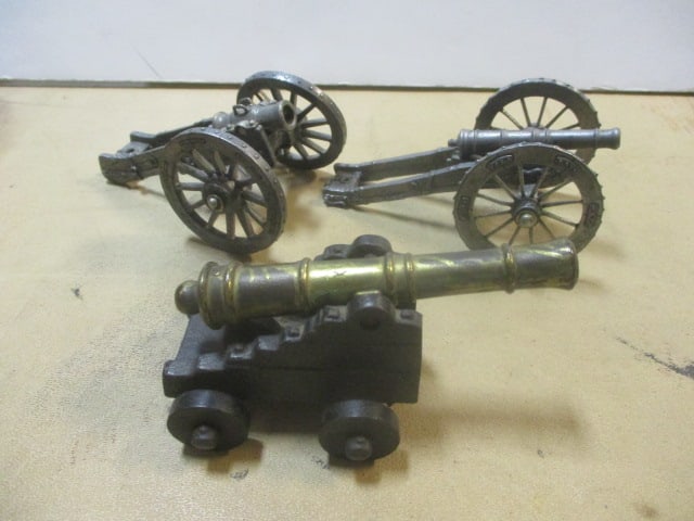 2 Pewter & 1 Cast Iron Small Cannons (1 of 10)