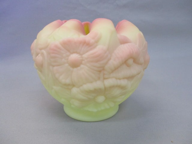 Fenton Burmese Vaseline/Uranium Burmese Poppies Rose Bowl 4 1/2": .