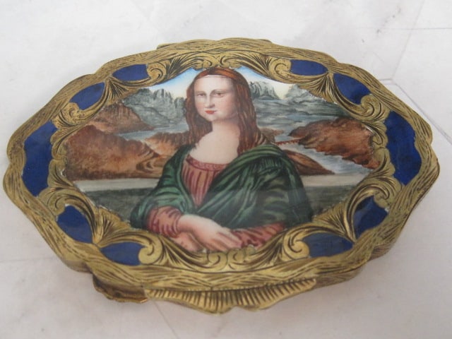 Antique Enamel Compact (1 of 8)