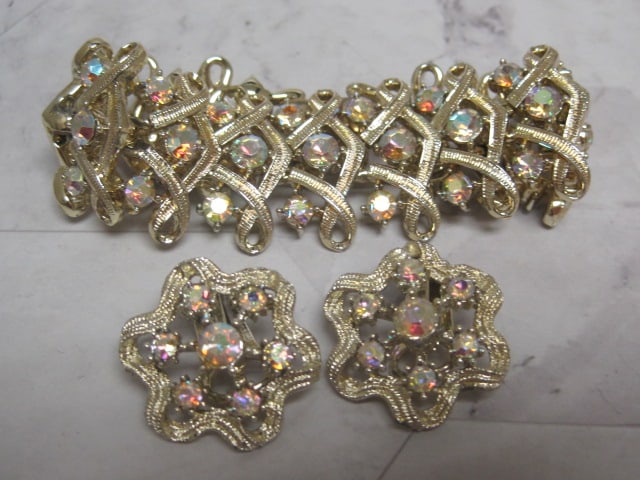 Vintage Coro Crystal Bracelet and Clip Earring Set: .