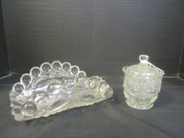 Vintage L.G. Wright "Eye Winker" Pickle Dish and Lidded Sugar Bowl (1 of 9)