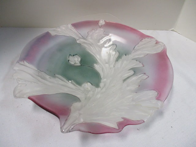Frosted Embossed Leaf Dish with Pink and Green Accents.: 14'' Round.
