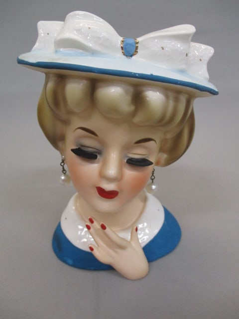 5 1/2" Velco 3749 Lady Head Vase (1 of 5)