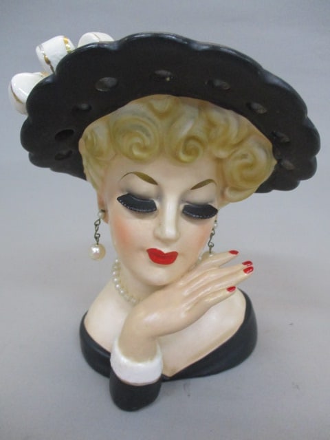 7" 1961 Inarco E190/L Lady Head Vase (1 of 4)