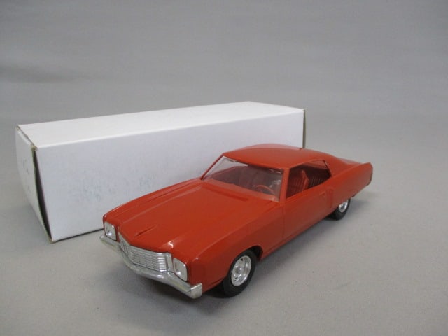 1972 Chevrolet Monte Carlo Promo w/Original Box (1 of 11)