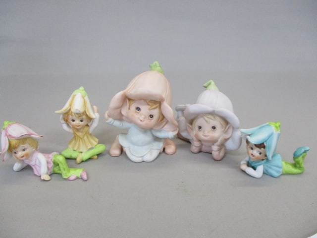 2 Vintage Ceramic Pixie Elf's By Homco & 3 Small Ceramic Elf's (1 of 6)