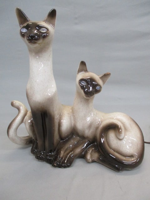 1950's Siamese Cats TV Lamp By Lane Co. (1 of 7)