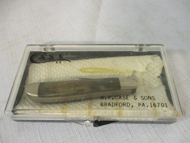 Case pocket Knife, Double Blades. (1 of 6)