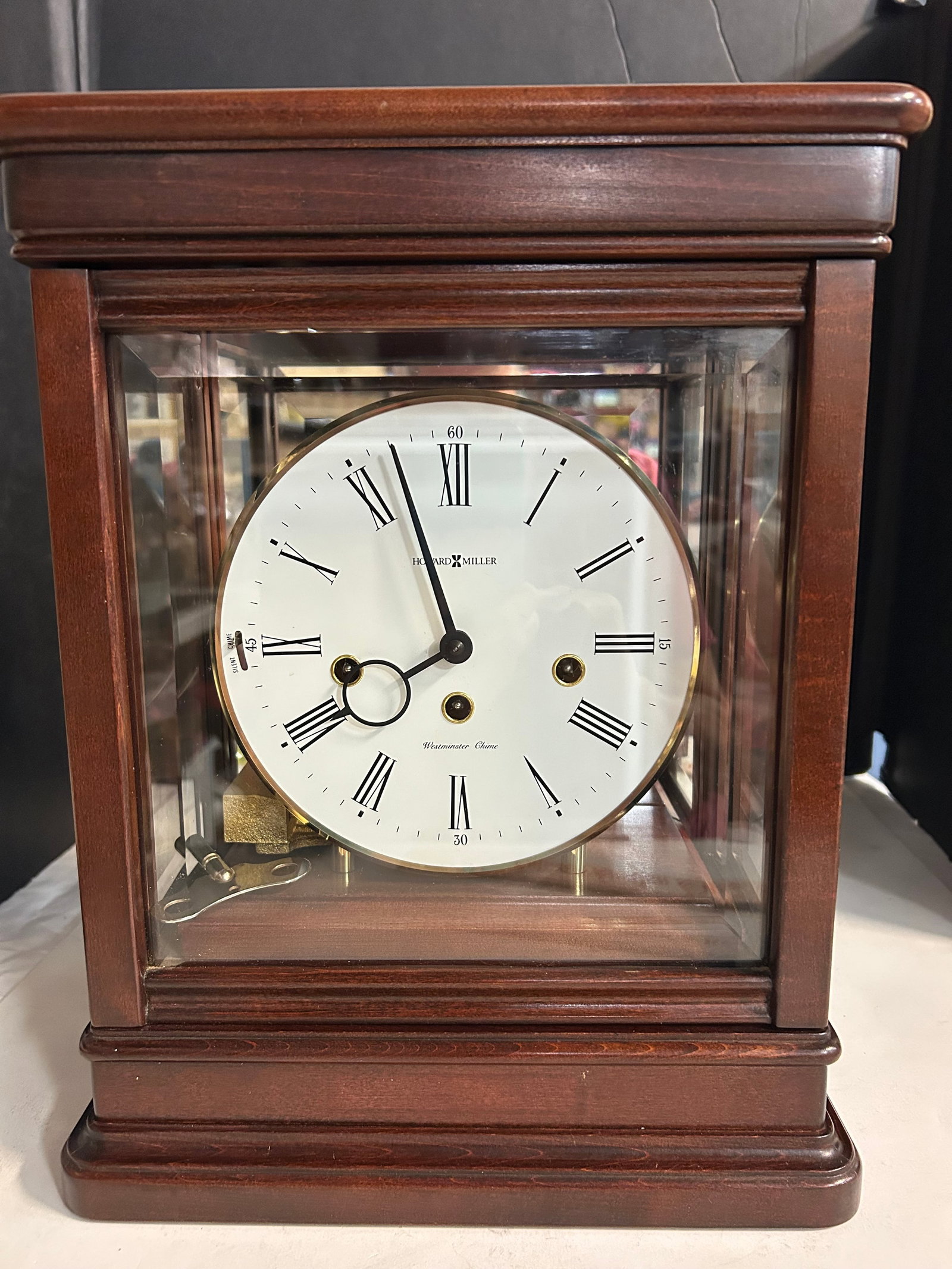 Howard Miller Malone "Westminster Chime" Mantel Clock with Key (1 of 9)