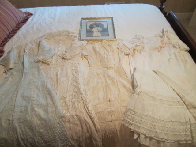 Antique Civil War Era Trousseau and Framed Portrait (1 of 16)