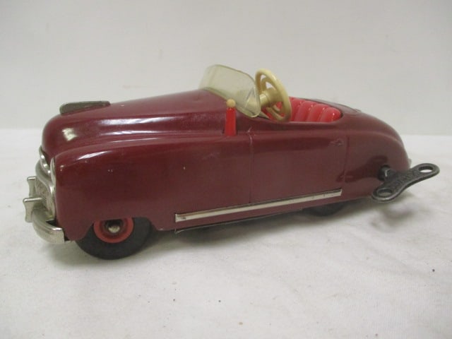 Vintage US-Zone Germany Schuco Radio 4012 Wind Up Car (1 of 8)
