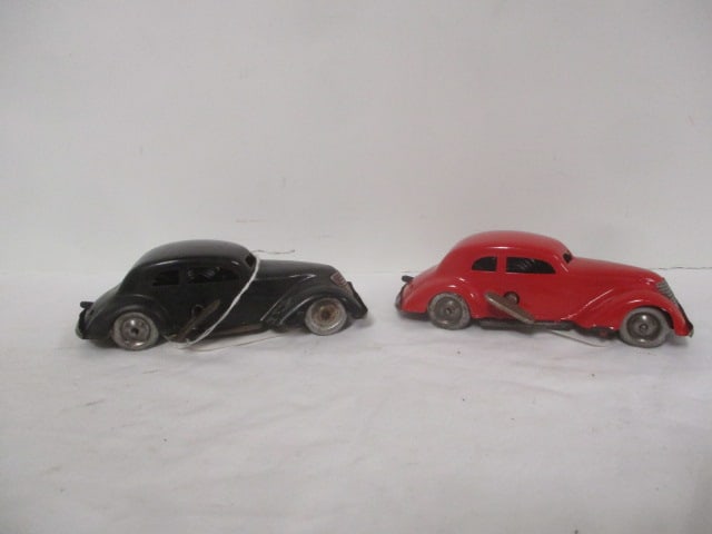 Two Vintage Tippco German Wind Up Cars (1 of 9)