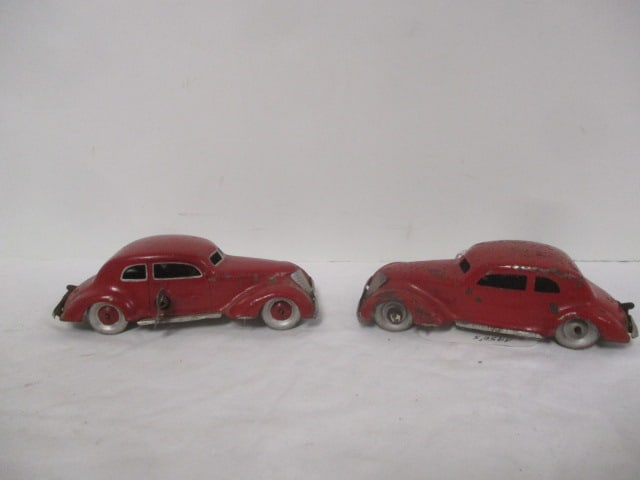 Two Vintage Tippco German Wind Up Cars (1 of 10)